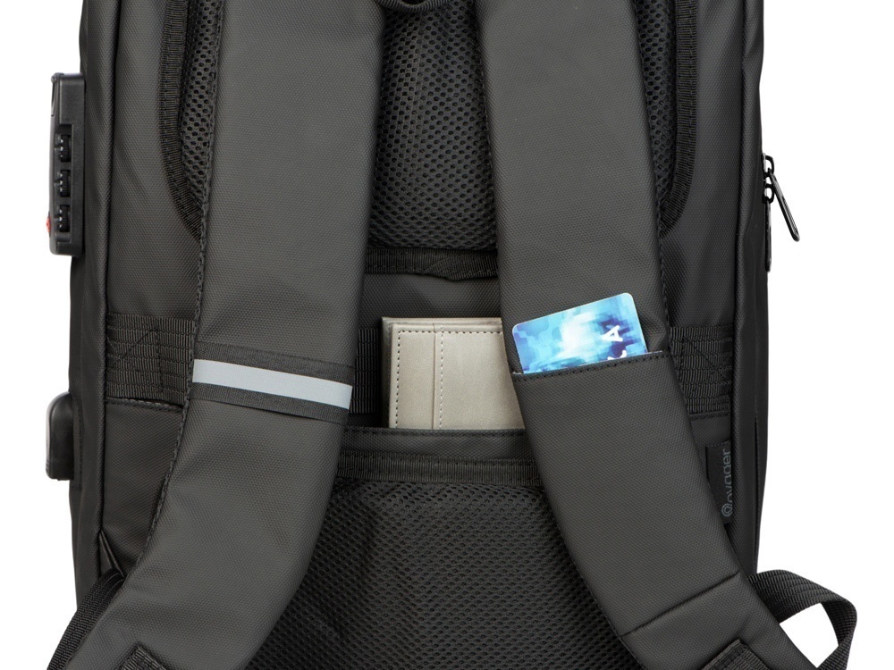 Антикражный рюкзак Sheller для ноутбука 17.3  с пластиковой поверхностью