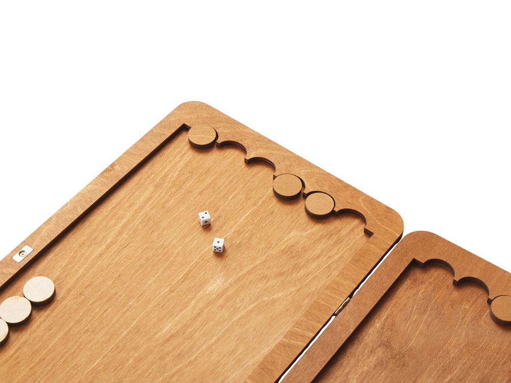 Деревянные нарды Moves